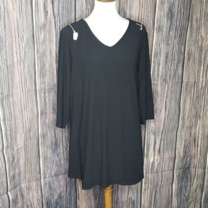 Dennis Basso top black size Large
